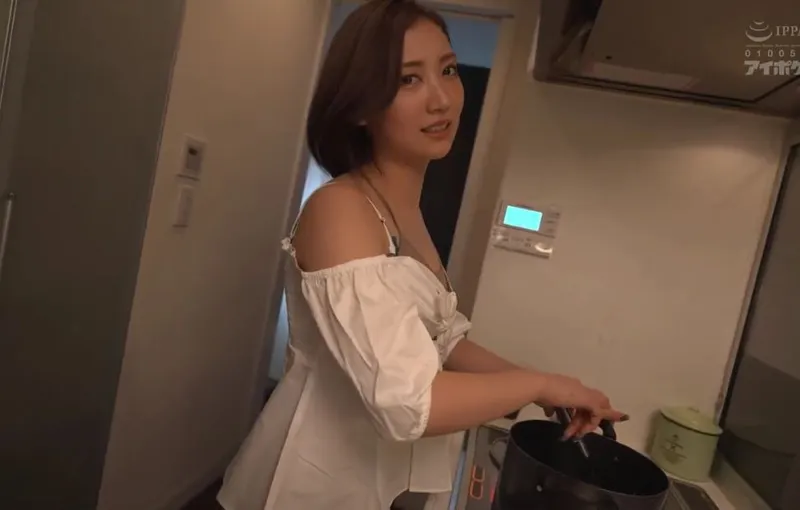 Cậu em ông xã trúng số và người chị dâu có chiếc lưỡi điêu luyện